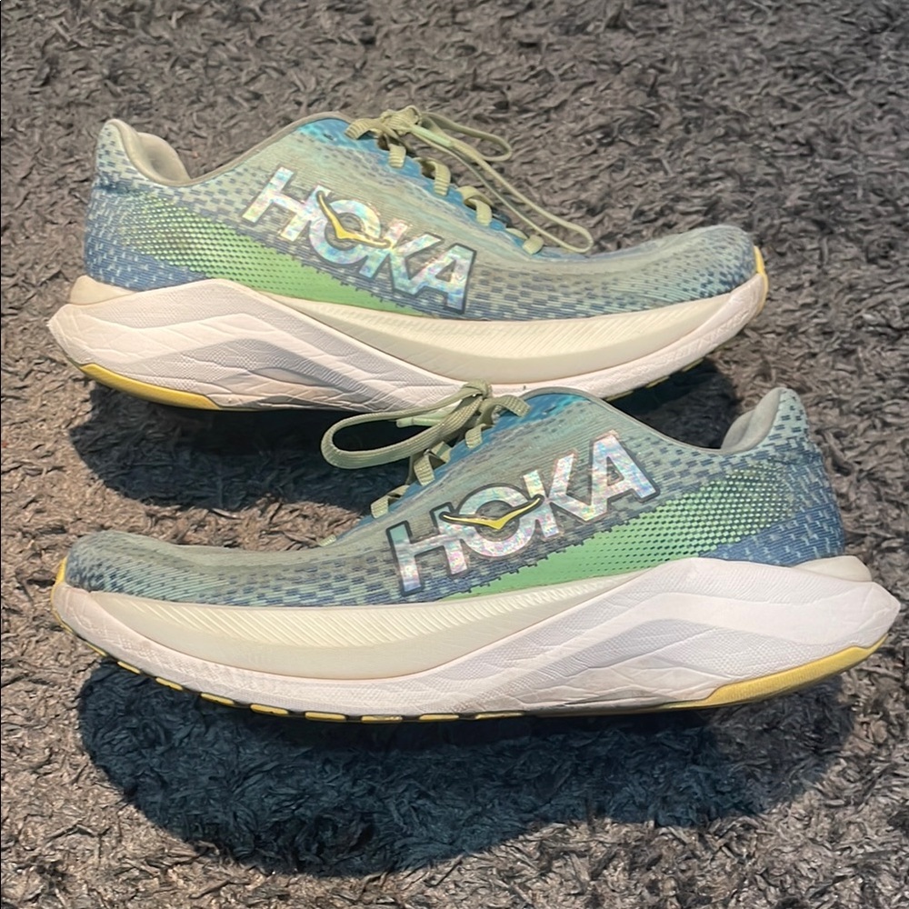 Hoka Mach X